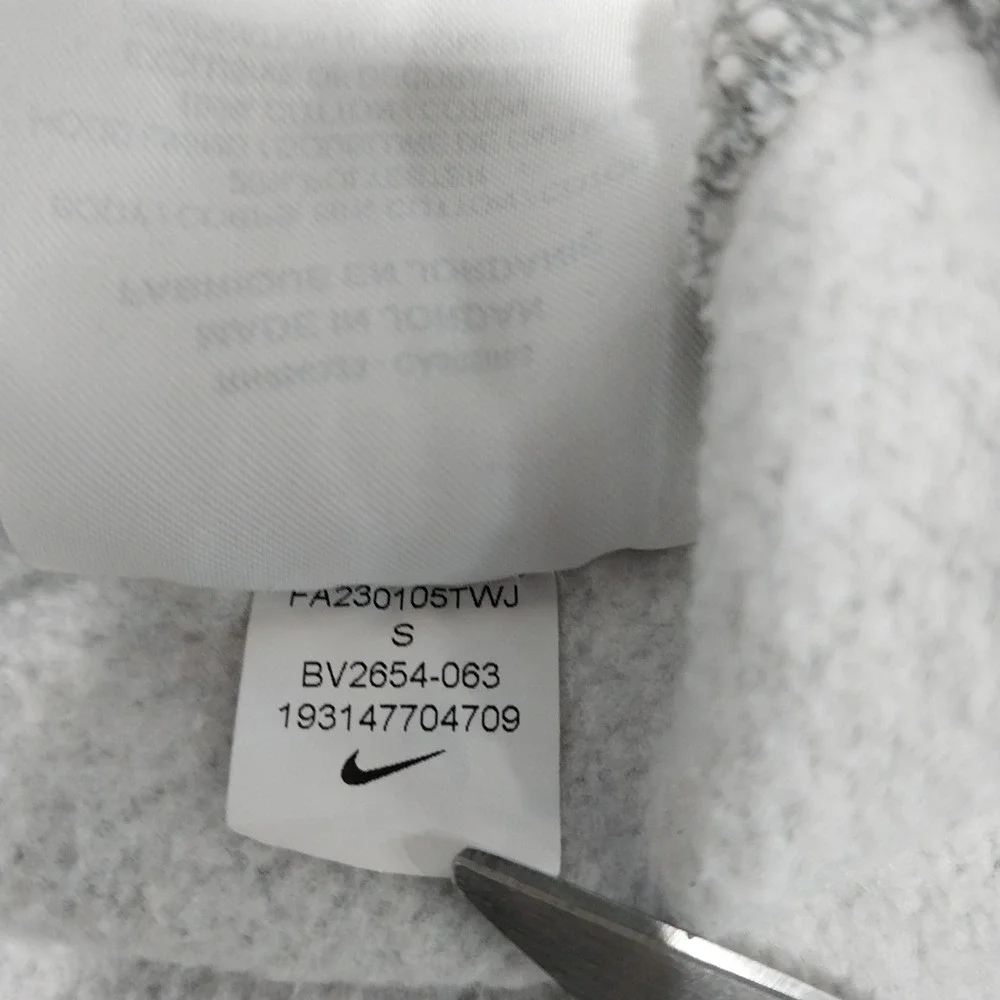 Nike Mens Hoodie Sportswear Club Fleece BV2654-063 Small Gray